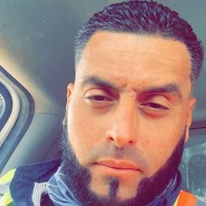 Meet your Posher, Christopher